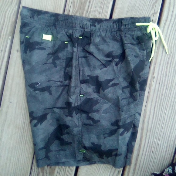 Men's Hawaiian Authentics Swim Trunks - Picture 2 of 11